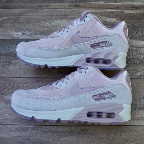 Nike Shoes - *New* Nike Air Max 90 LX Particle Rose